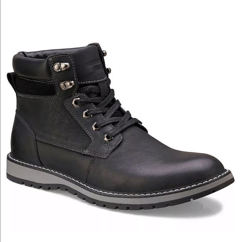 Members Only Wingtip Leather Lug Sole Boot